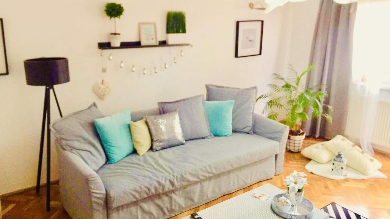 Caroline Residence アルバ・ユリア エクステリア 写真