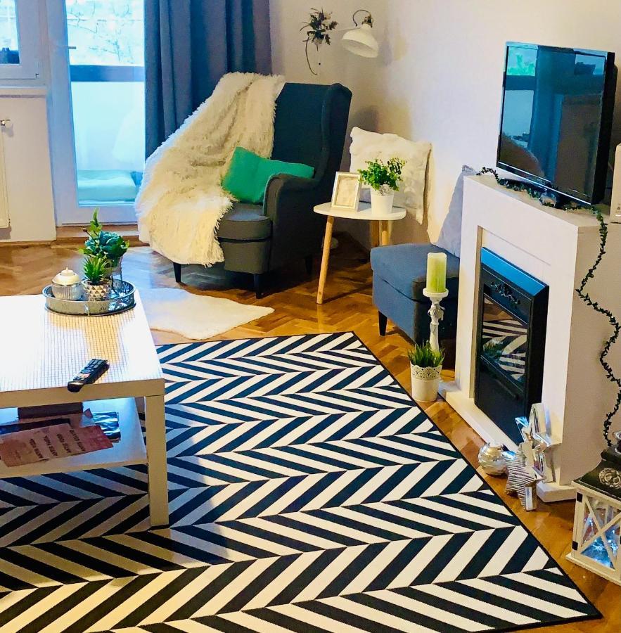Caroline Residence アルバ・ユリア エクステリア 写真